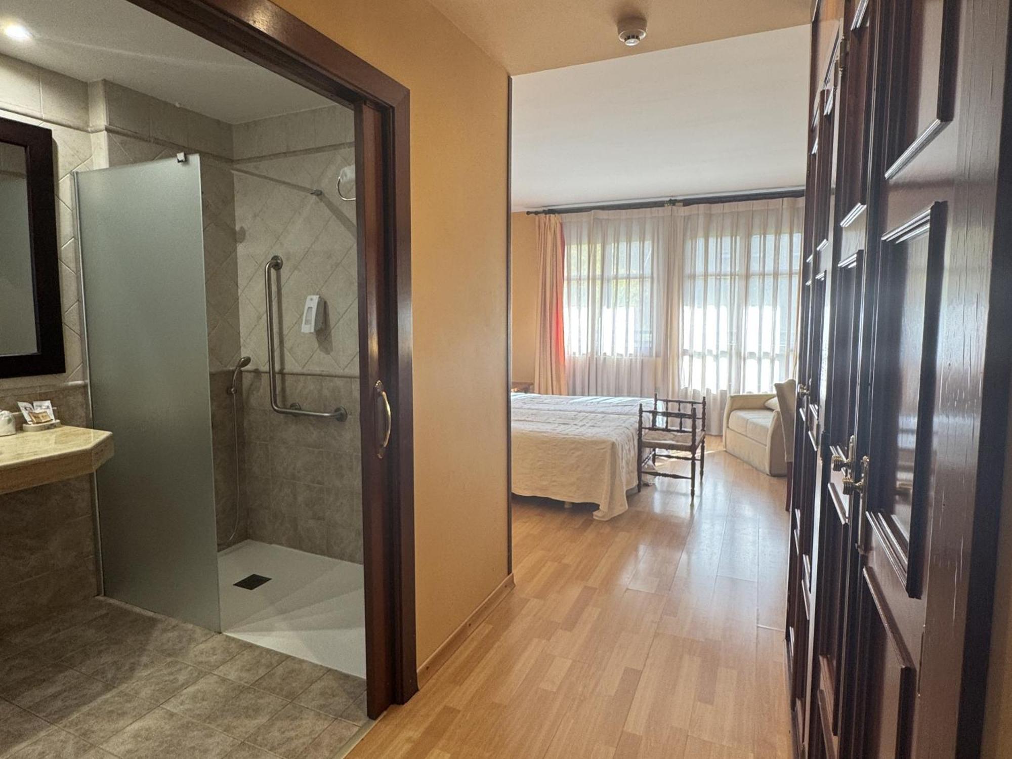 Hotel Cotiella Кампо Екстер'єр фото